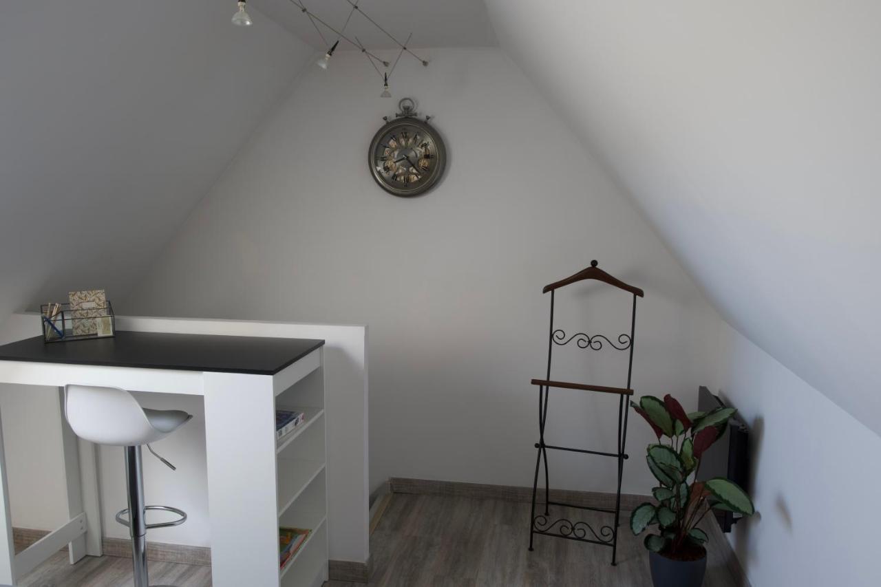 Duplex Charmant Idealement Situe 돌 외부 사진